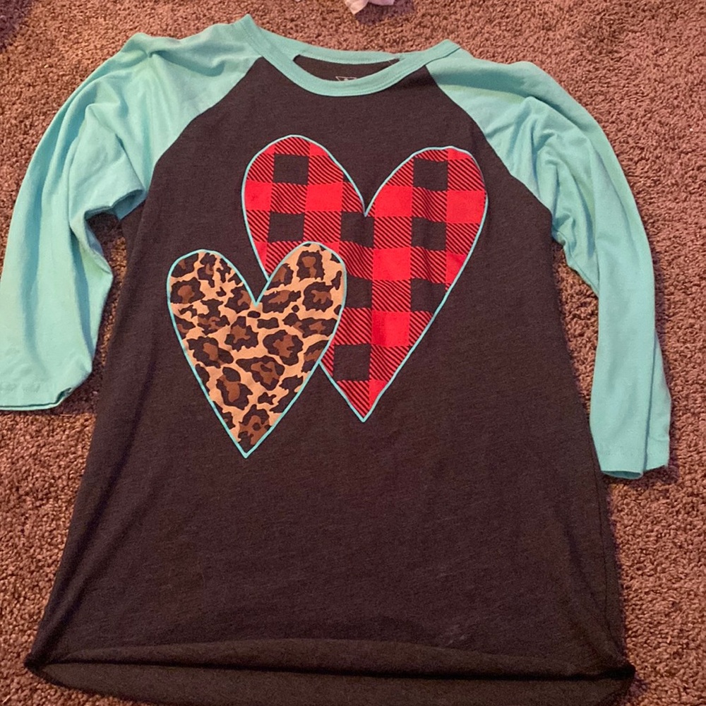 Cute Christmas Leopard heart shirt
